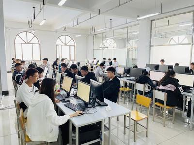 软件技术专业 引领网络科技新时代